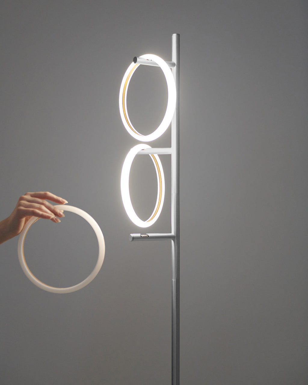 Modern LED Ring Floor Lamp – Dimmable, Gold Metal, 3 Light Rings