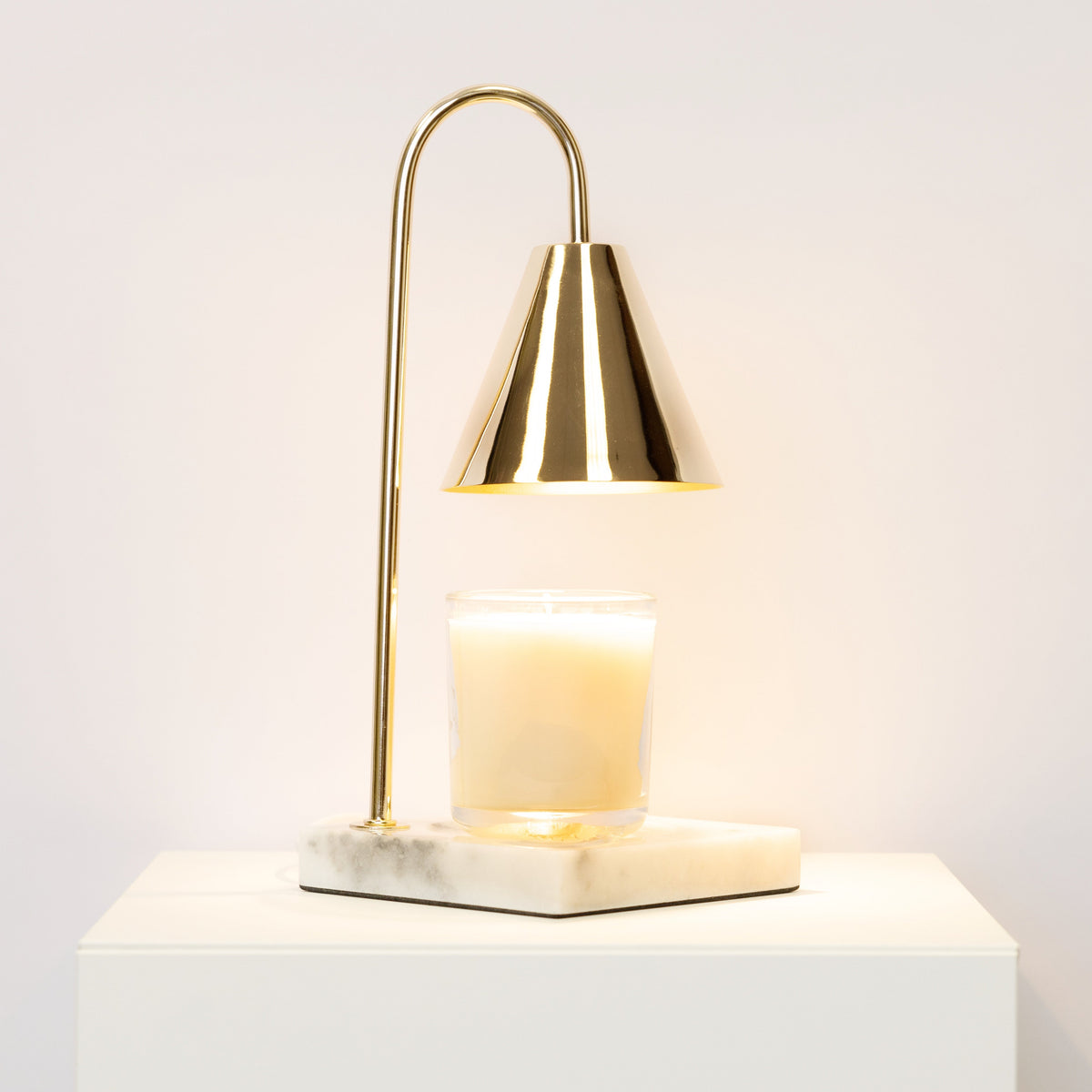 Candle Warmer Lamp with Timeless Marble Finish – Flameless Warmth