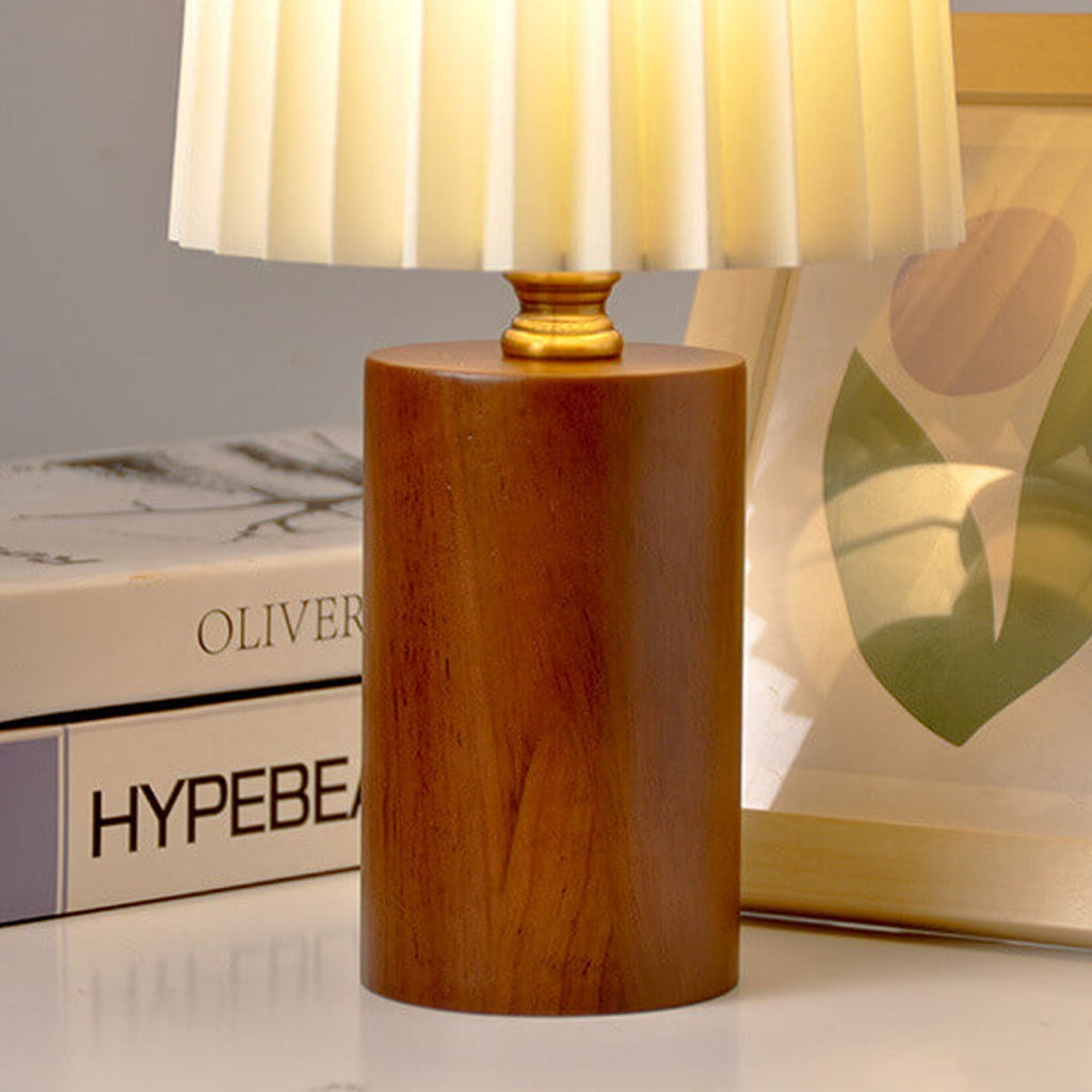 Wooden Table Lamp with Pleated Fabric Shade – 31 cm Japandi Retro Bedside & Desk Lamp for Bedroom & Living Room, USB