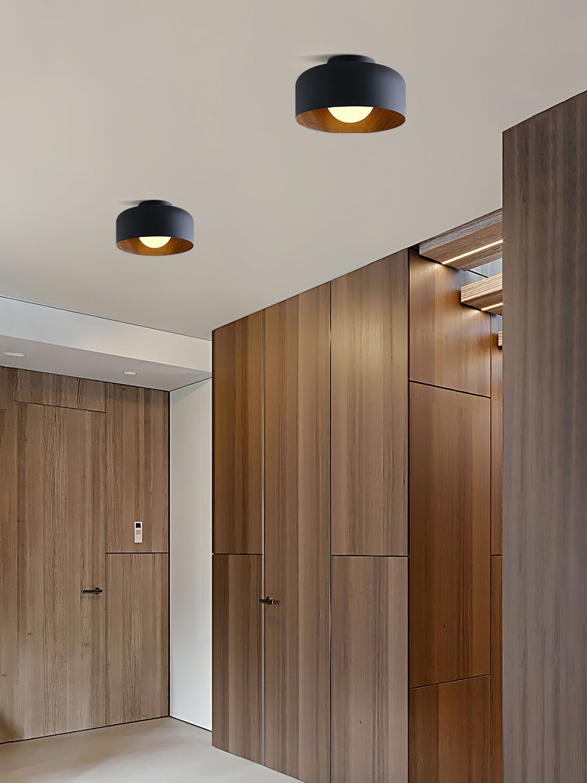 Round Glass Globe Ceiling Light with Wood-Grain Interior – Ø 22 cm, G9, Wall Mountable for Hallway, Kitchen & Bedroom
