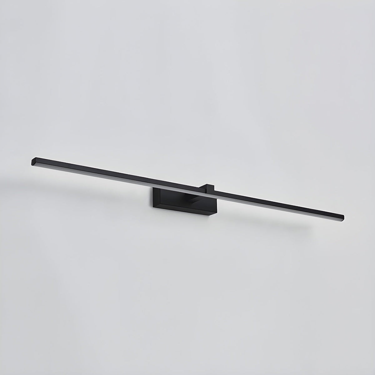 Linear LED Mirror Light in Black Metal – Integrated Wall Lamp in 3 Lengths