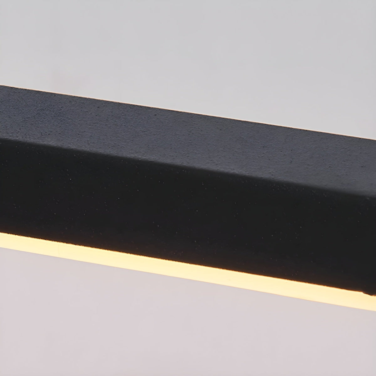 Linear LED Mirror Light in Black Metal – Integrated Wall Lamp in 3 Lengths