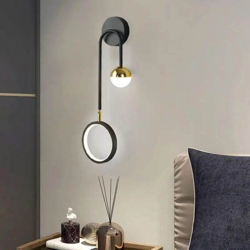 Scandinavian Black Aluminium LED Wall Light – Dimmable, Modern Design, 48 cm