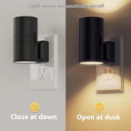 Minimalist LED Wall Light with Light Sensor – Automatic Day & Night Function for Modern Interiors